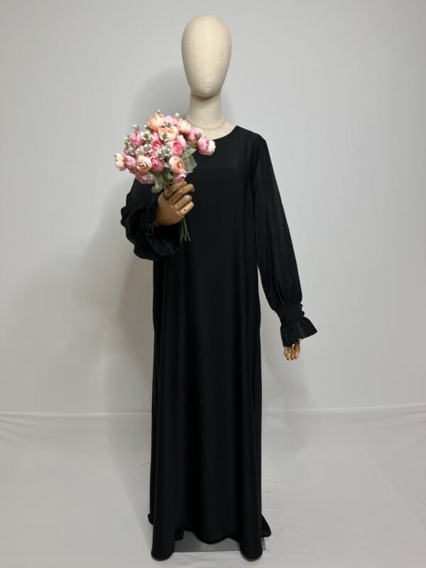 88D3B7CA-1025-49FB-8F70-87B8C5E256AF Abaya manches tulipes SDM noire